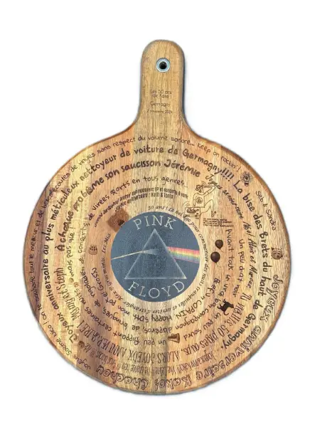 Objet en bois gravé personnalisé — modèle 2